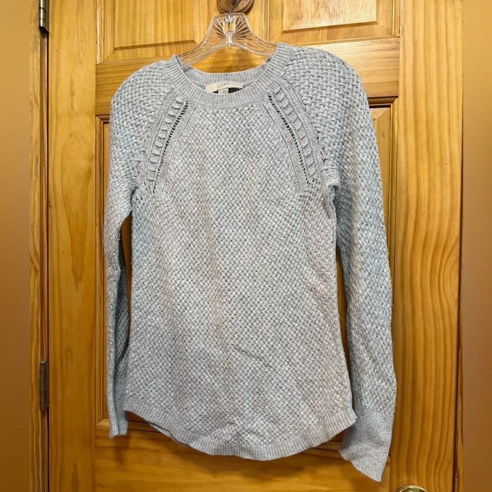 Women's Loft size S Light Gray Sweater